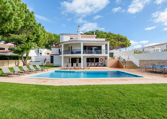 Casa de Férias Protea - 5 Bedroom, Beach, Air-con, Wifi Albufeira