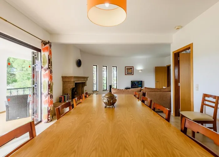 Protea - 5 Bedroom, Beach, Air-con, Wifi Albufeira